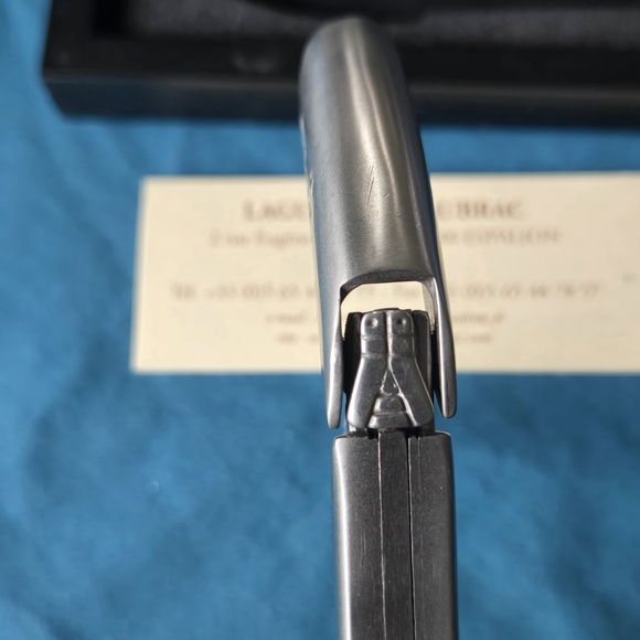 Laguiole Sommelier Corkscrew - Picture 12 of 16